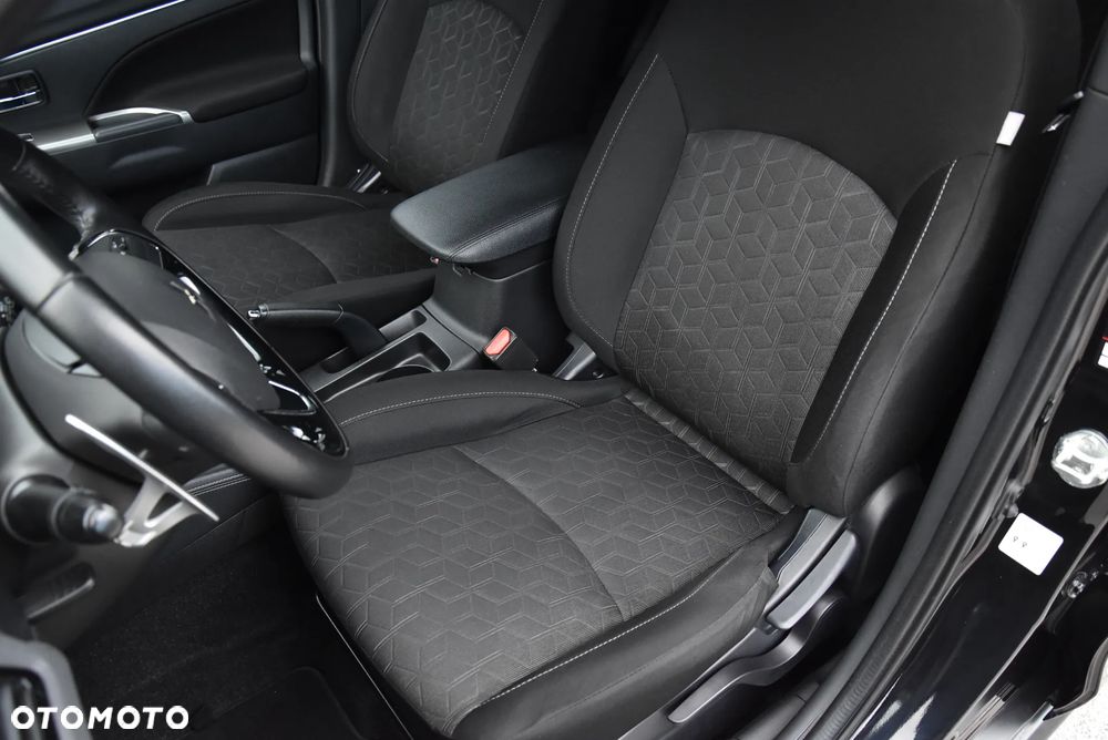 Mitsubishi ASX 2.0 2WD CVT Intro Edition+ - 27