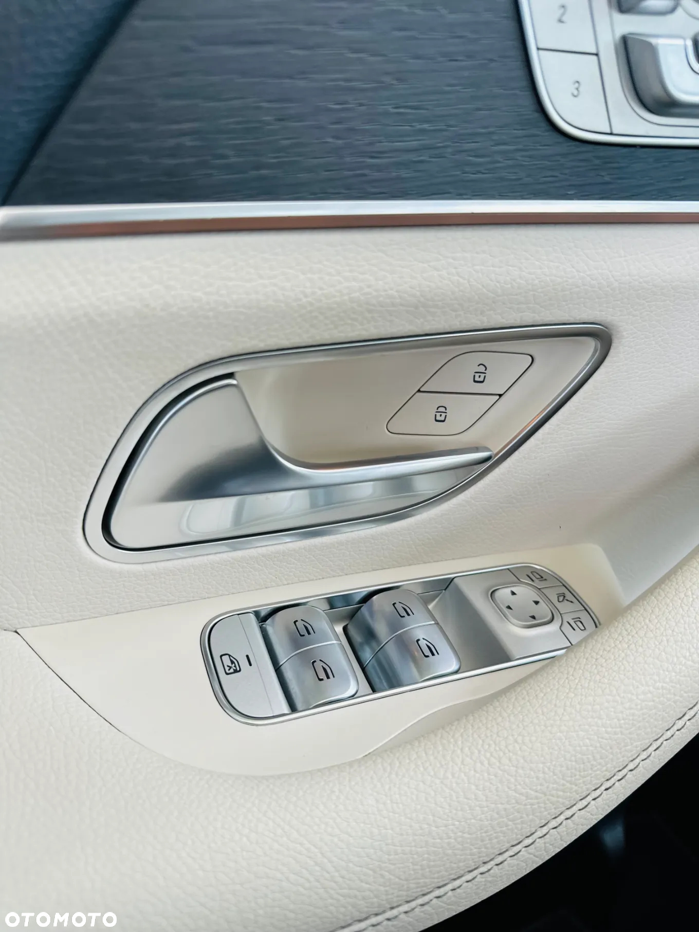 Mercedes-Benz GLE - 20
