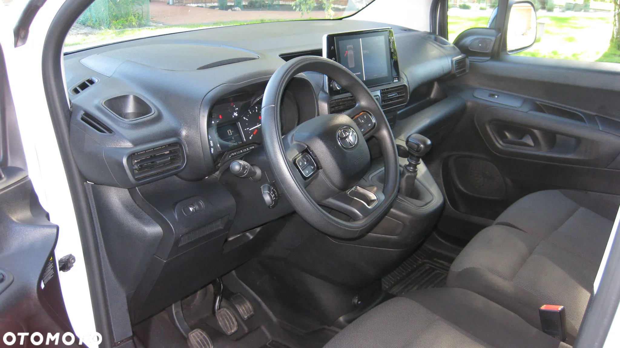 Toyota PROACE CITY - 9