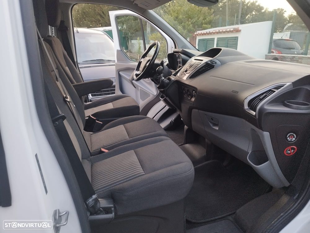 Ford TRANSIT CUSTOM 2.2 TDCI, 3 Lugares L2H1 Longa - 18