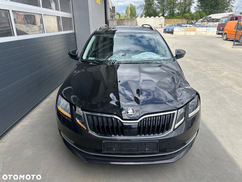 Skoda Octavia 2.0 TDI SCR Style DSG - 3