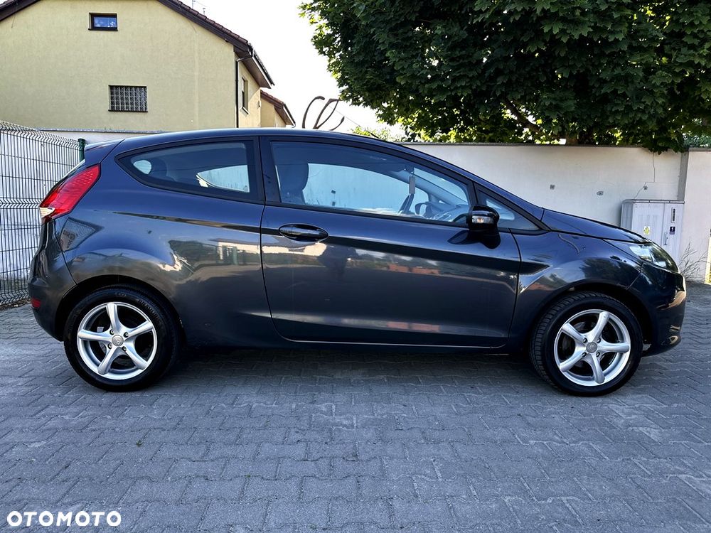 Ford Fiesta 1.6 TDCi DPF Gold X - 13