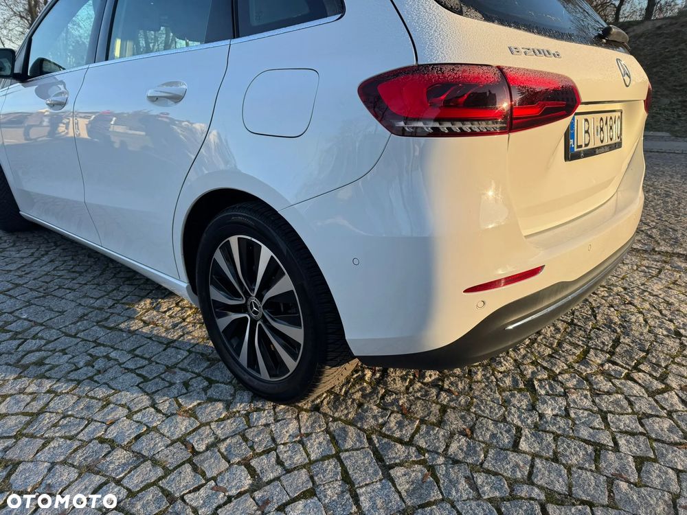 Mercedes-Benz Klasa B 200 d 8G-DCT Edition 2021 - 26