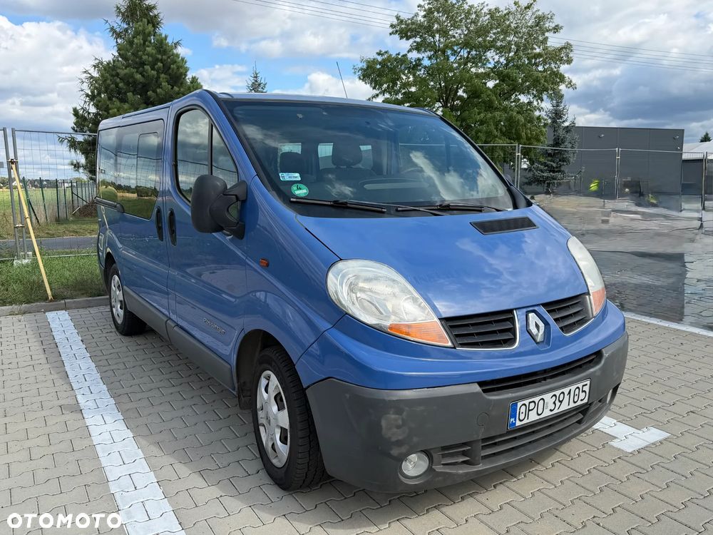 Renault Trafic - 2
