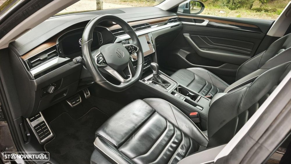Volkswagen Arteon 1.4 TSI eHybrid Elegance — fotografia 36