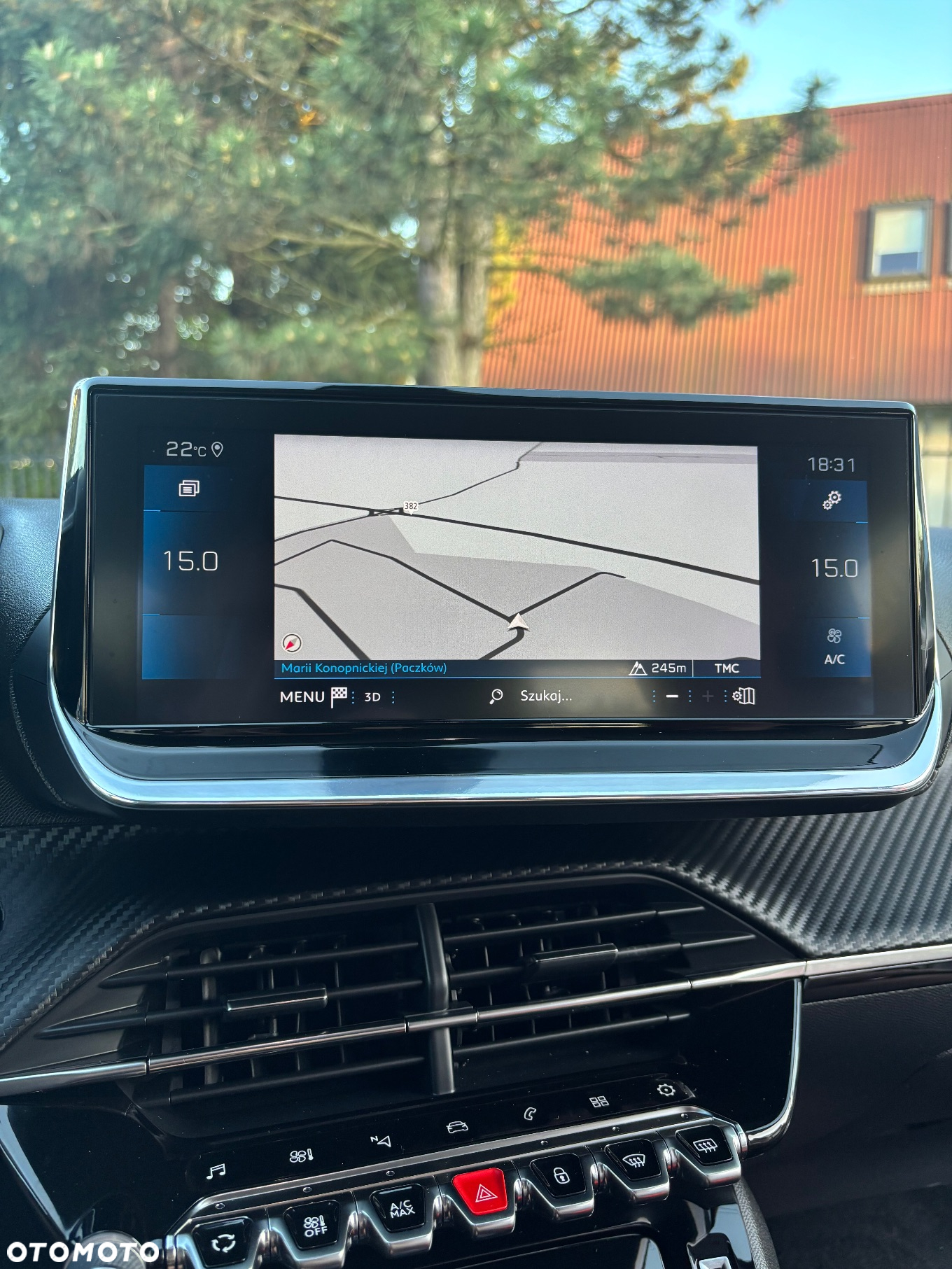 Peugeot 2008 PureTech 130 EAT8 Allure - 24