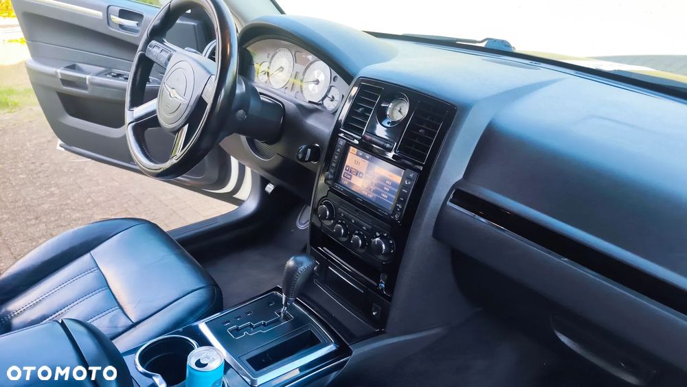 Chrysler 300C 5.7 Automatik - 21