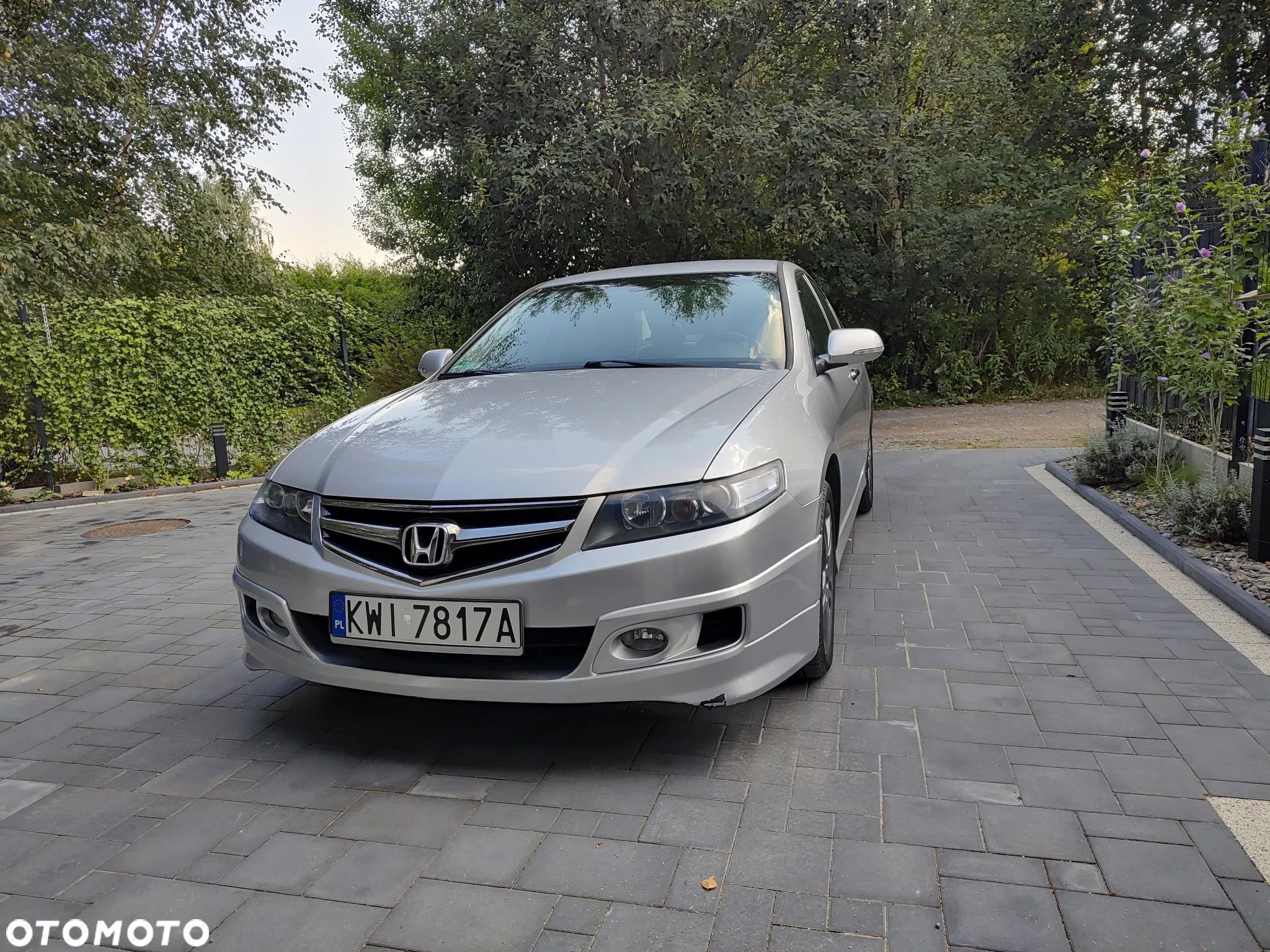 Honda Accord 2.0 Sport - 1