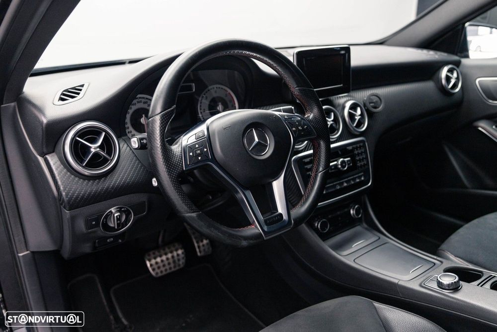 Mercedes-Benz A 220 CDI BE AMG Line Aut. - 21