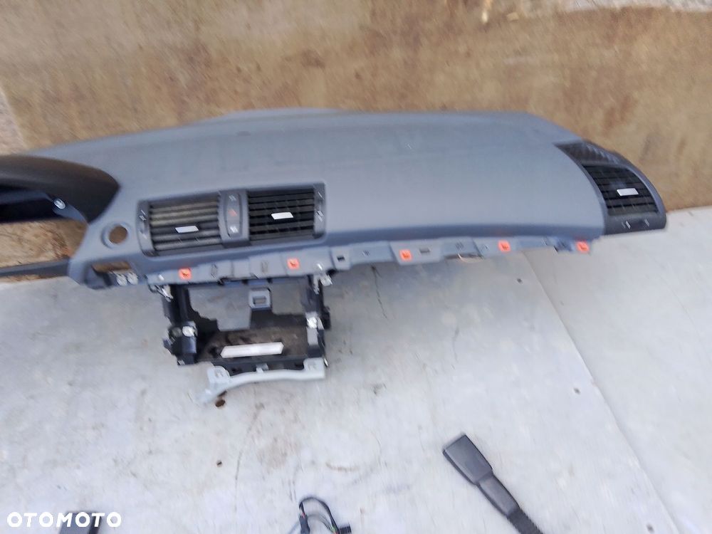 deska rozdzielcza napinacze sensor bmw 1 e87 - 3