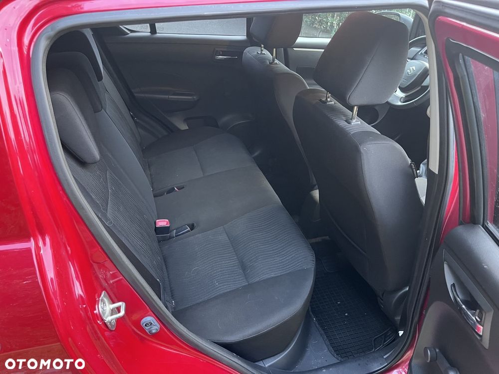 Suzuki Swift - 10