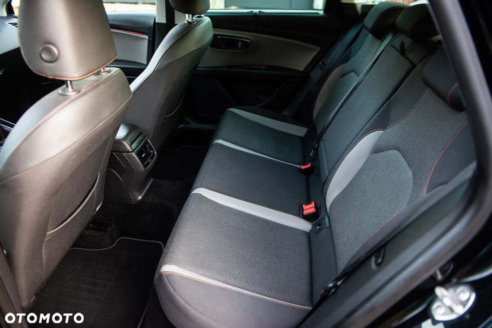 Seat Leon 2.0 TDI DPF Start&Stop XCELLENCE - 31