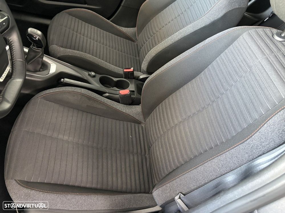 Peugeot 208 1.2 PureTech Active Pack - 7