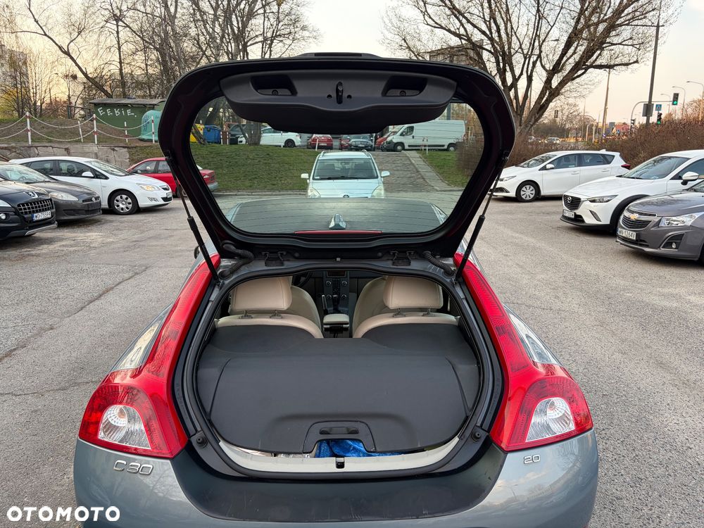 Volvo C30 2.0 - 6