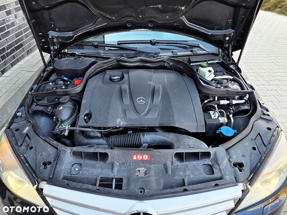 Mercedes-Benz Klasa C 220 CDI DPF Automatik Avantgarde - 37