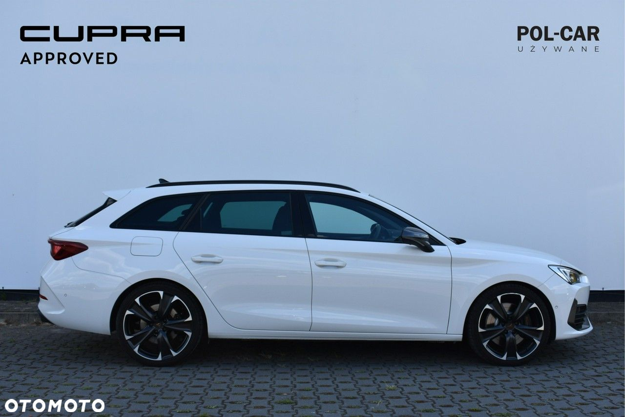 Cupra Leon Sportstourer - 3