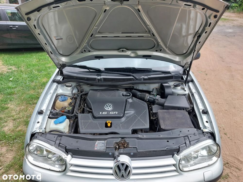 Volkswagen Golf - 9