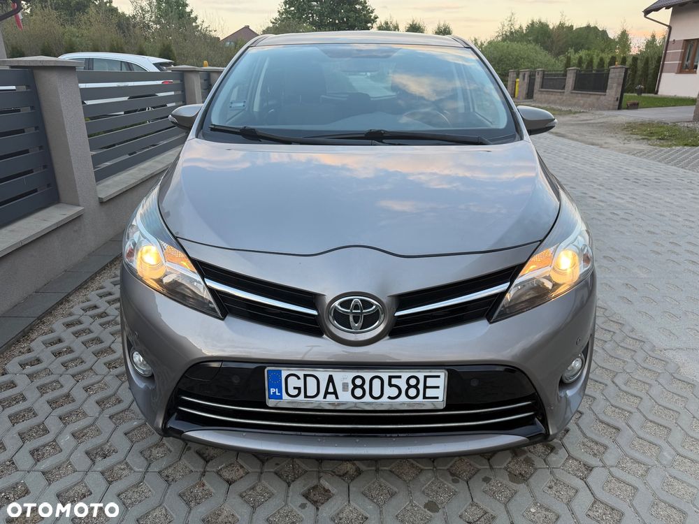 Toyota Verso 1.6 D-4D 5-Sitzer Start/Stop Life - 16