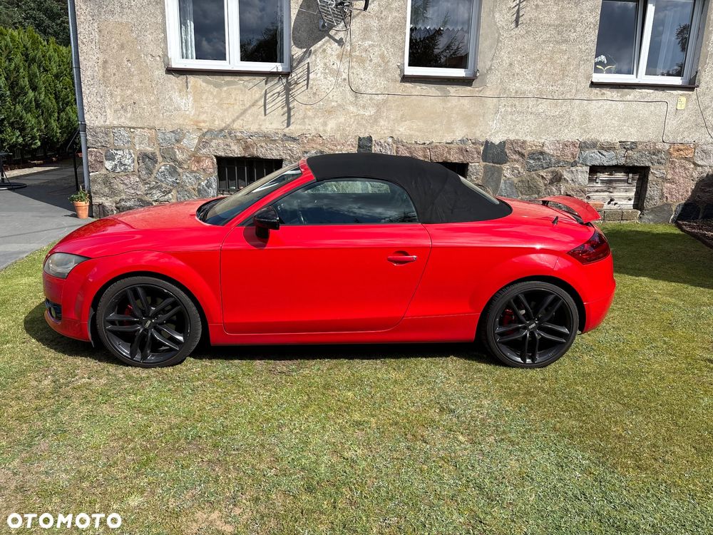 Audi TT Roadster - 12