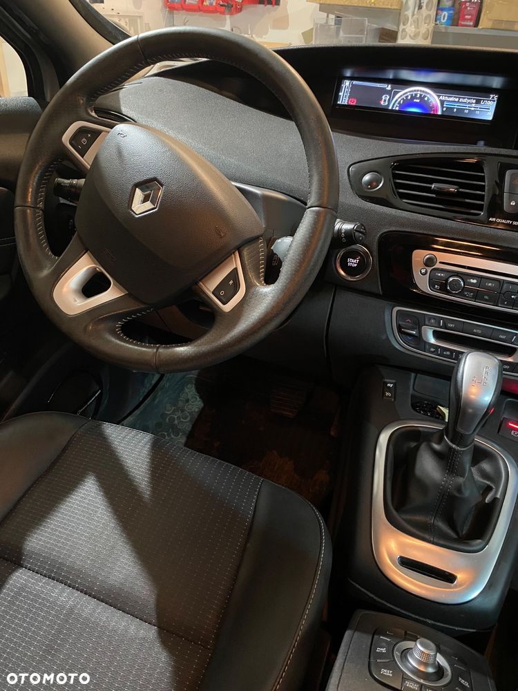 Renault Scenic - 7