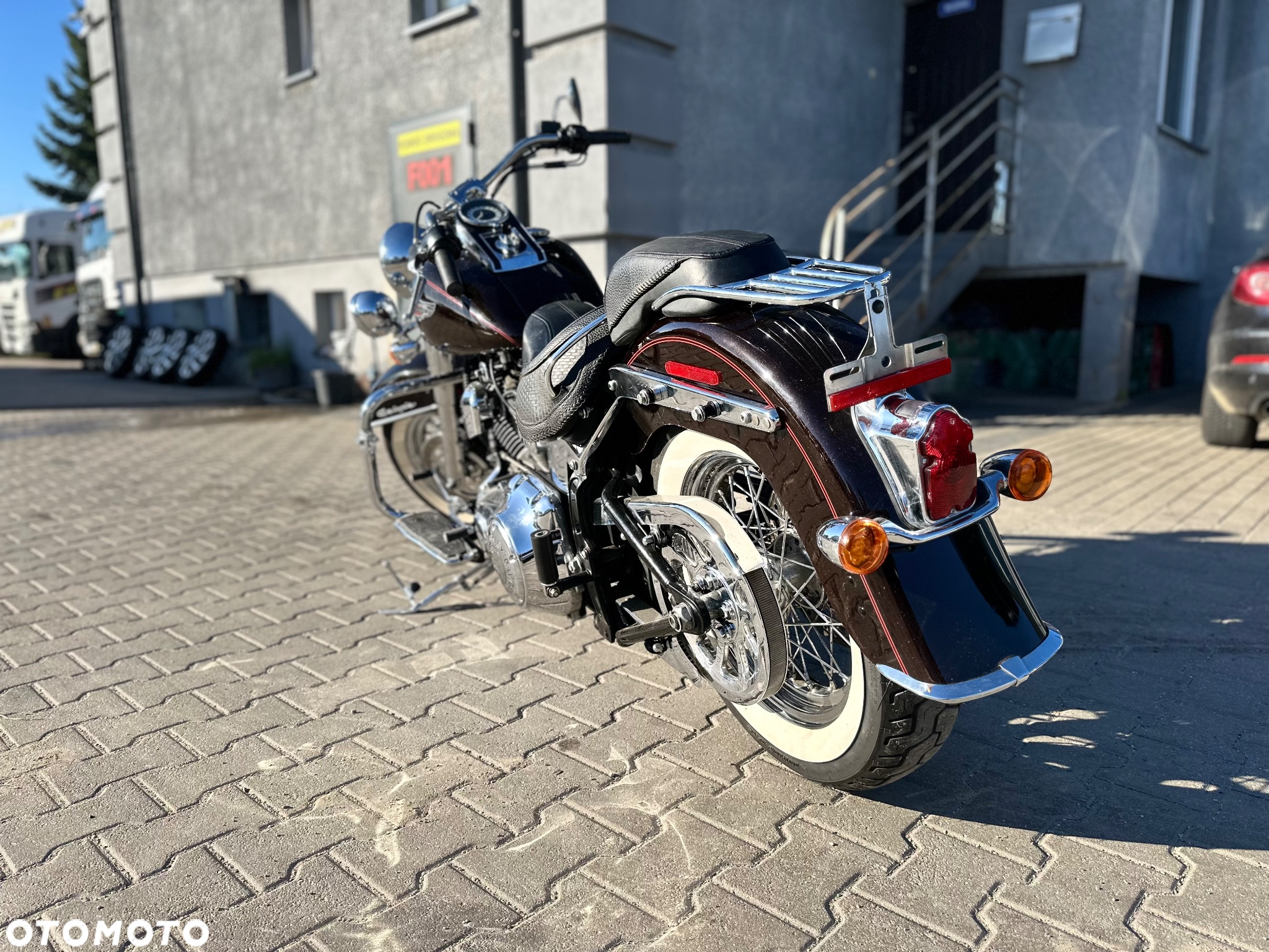 Harley-Davidson Dyna Fat Bob - 4