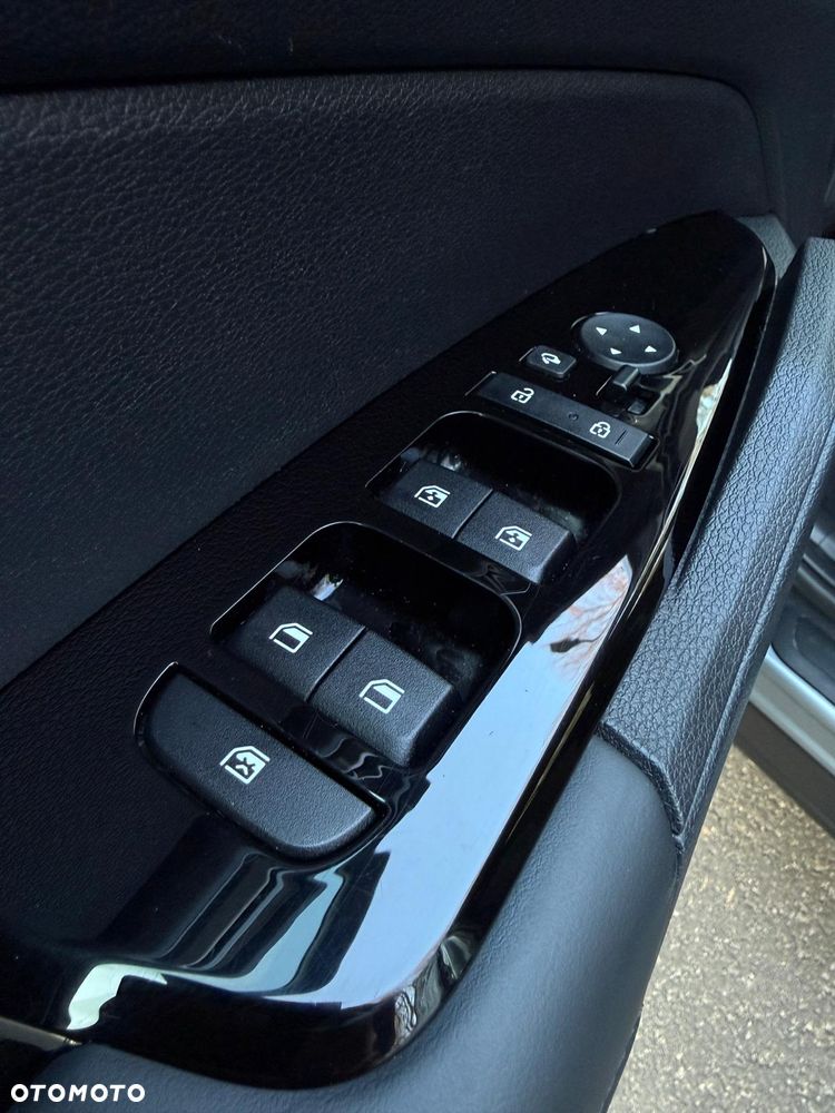 Kia Sportage 1.6 T-GDI HEV Anniversary 4WD - 15