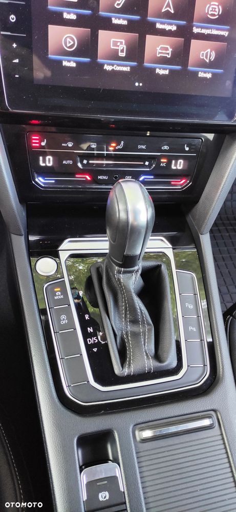 Volkswagen Arteon 2.0 TDI SCR DSG R-Line - 17