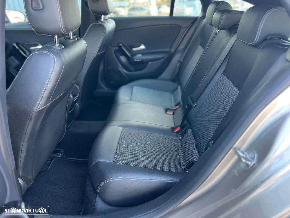 Mercedes-Benz CLA 180 d Shooting Brake Style - 13