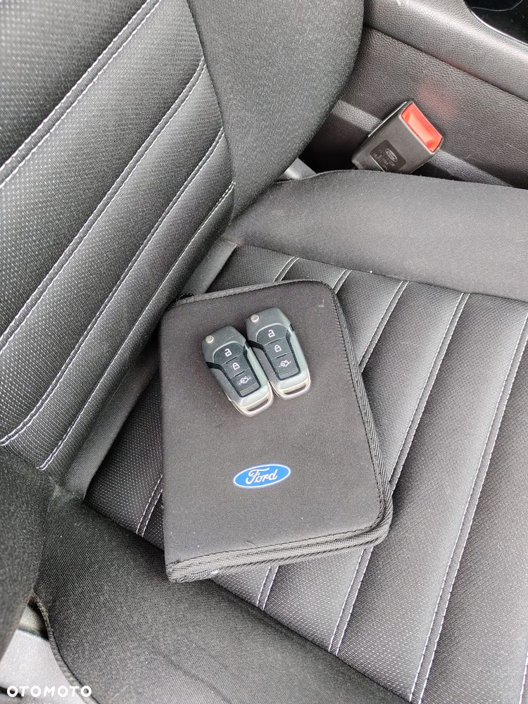 Ford Mondeo 2.0 TDCi Gold Edition - 19