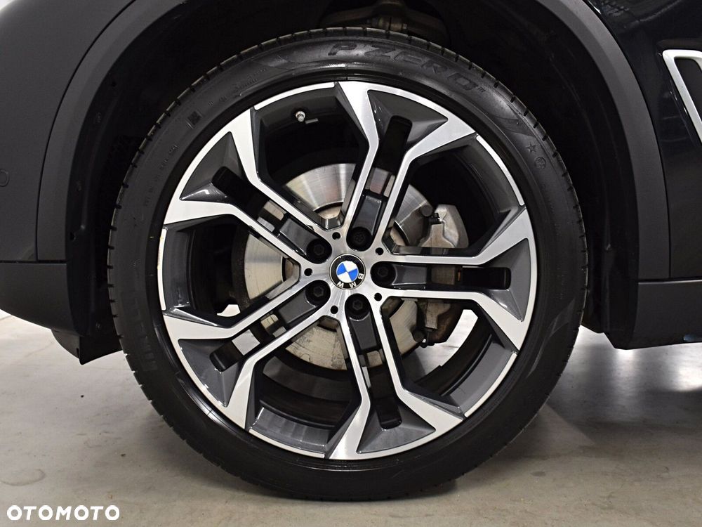 BMW X5 xDrive25d - 29