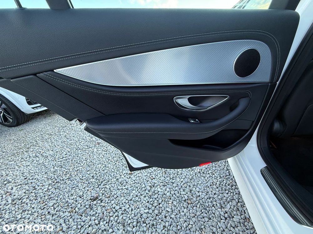 Mercedes-Benz Klasa E 220 d 9G-TRONIC AMG Line - 27