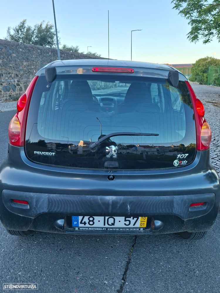 Peugeot 107 - 4