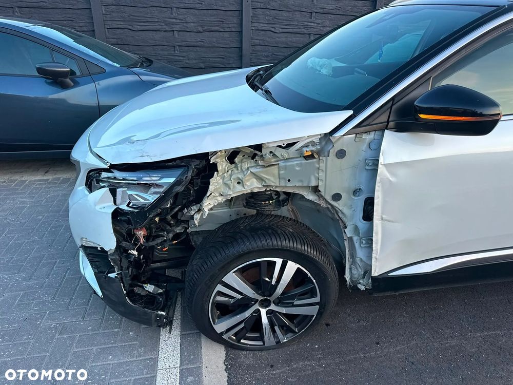 Peugeot 5008 1.6 THP Allure S&S EAT6 - 29
