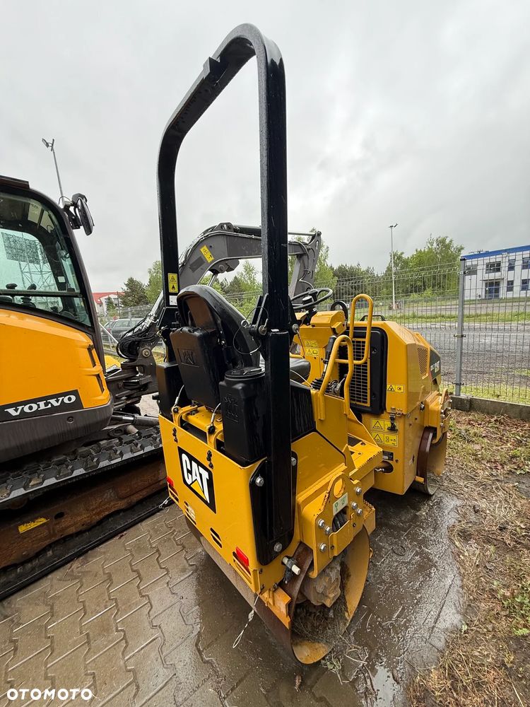 Caterpillar CB 1.7 - 4