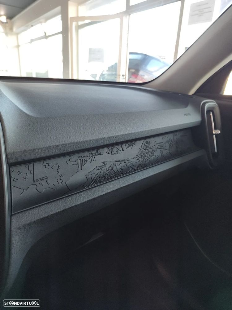 Volvo XC 40 1.5 T4 PHEV Essential - 26