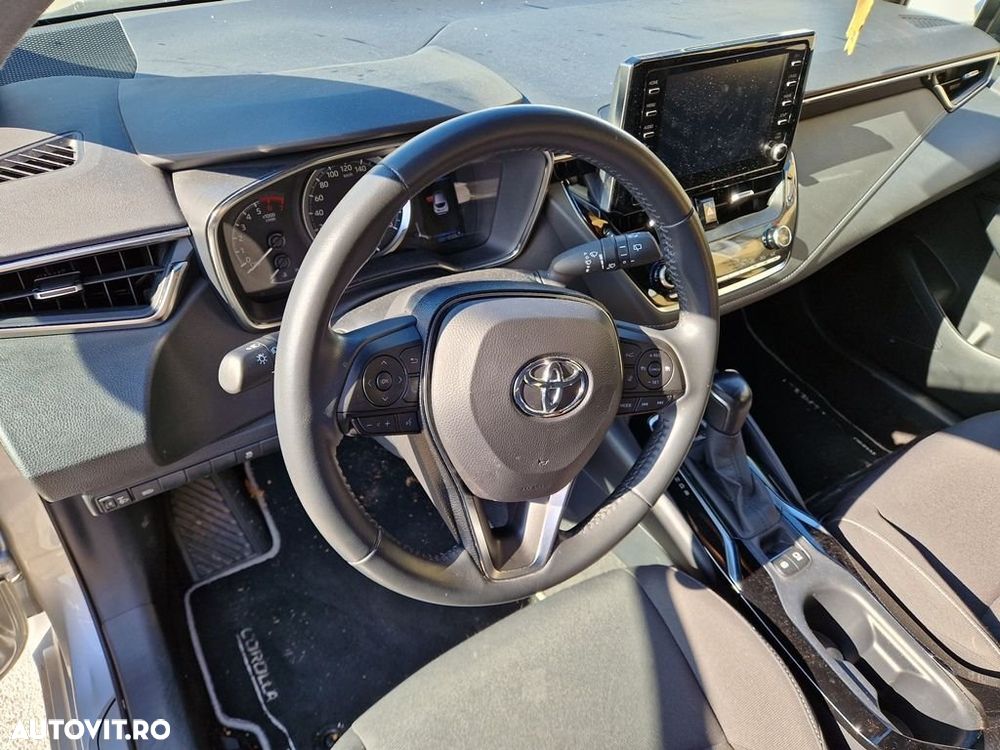 Toyota Corolla 1.8 HSD Dynamic - 19