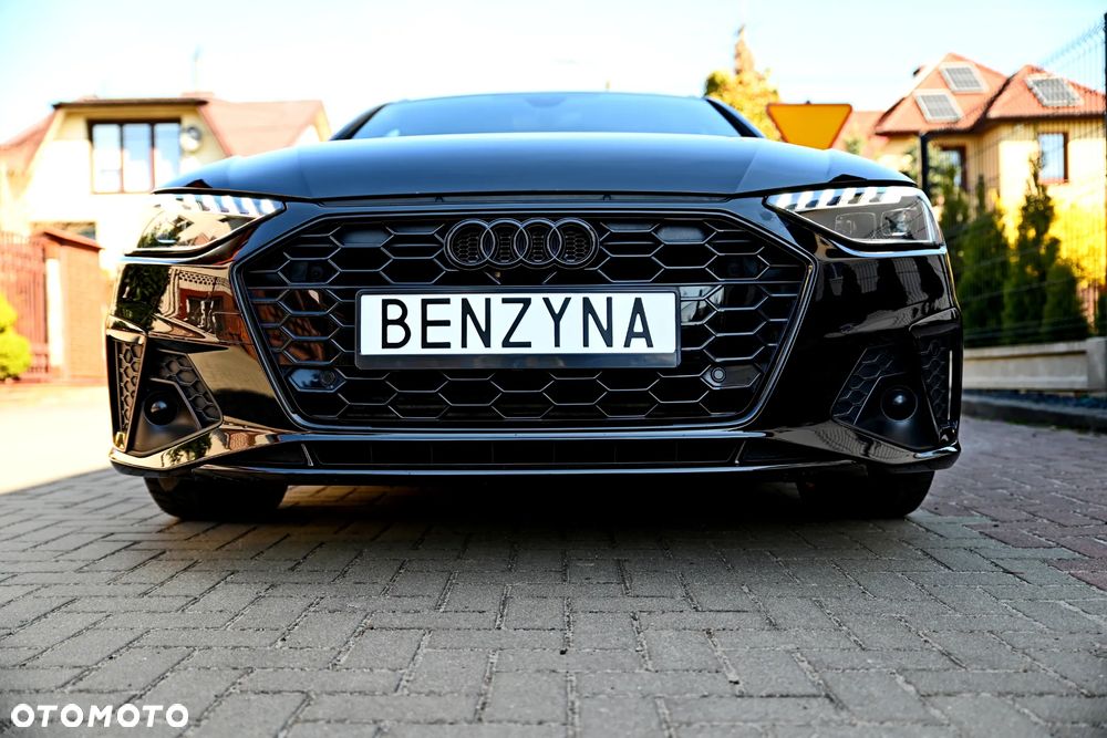 Audi A4 Avant 35 TFSI mHEV S Line S tronic - 16