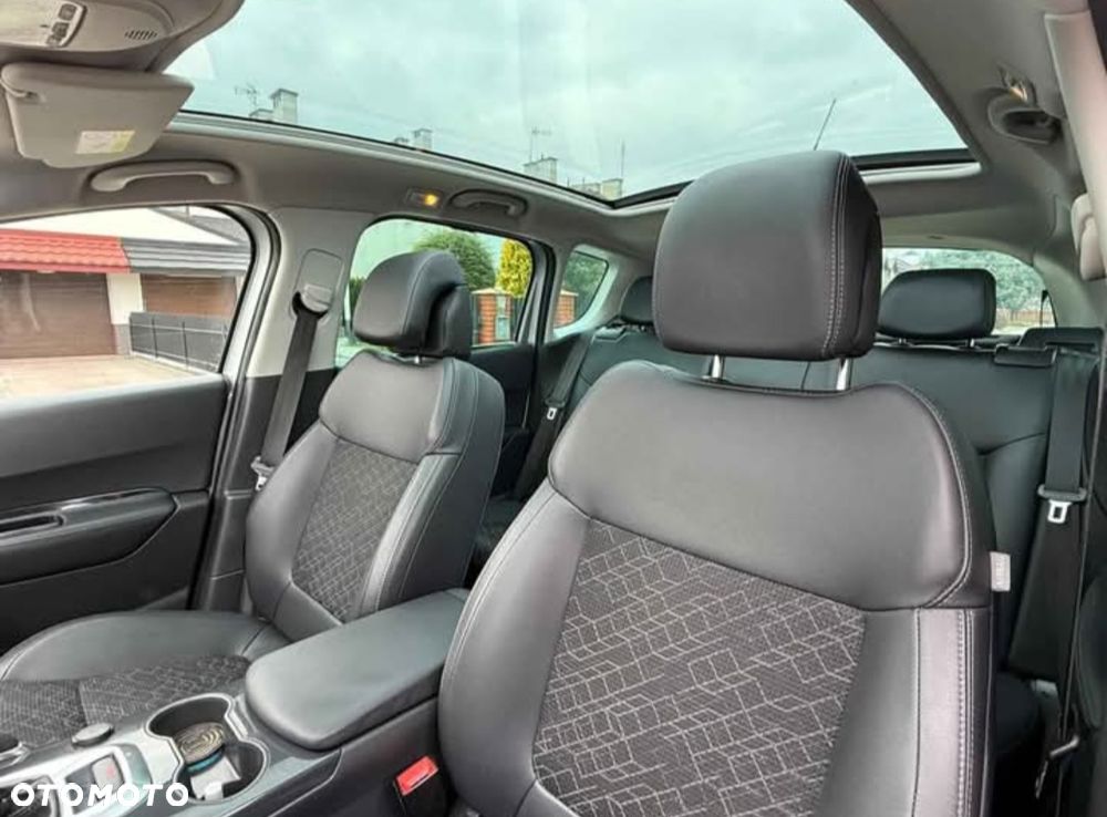 Peugeot 3008 - 11