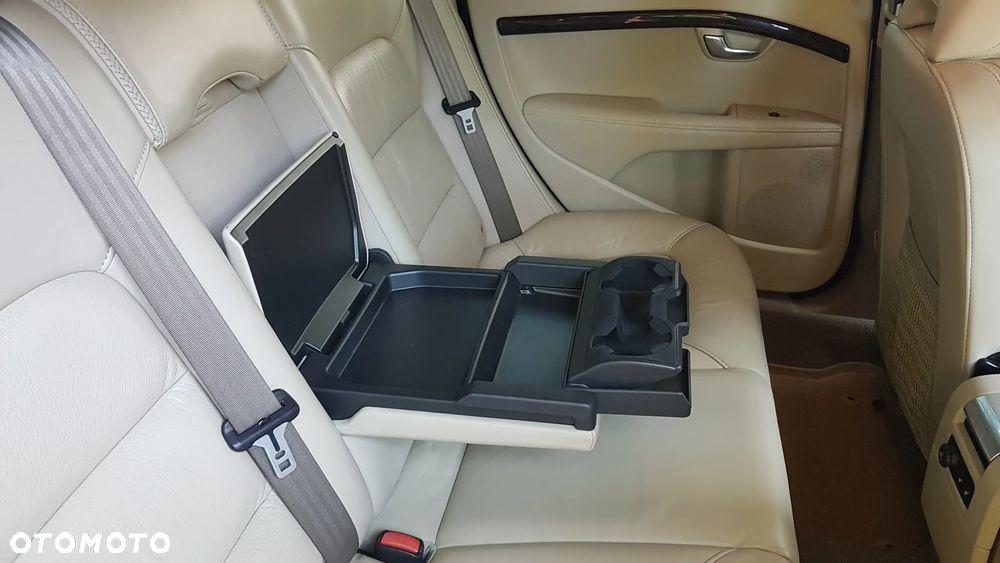Volvo XC 70 3.2 AWD Summum - 9