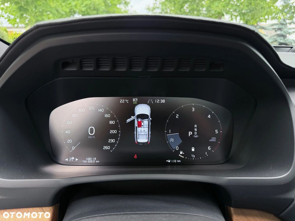 Volvo XC 90 - 25