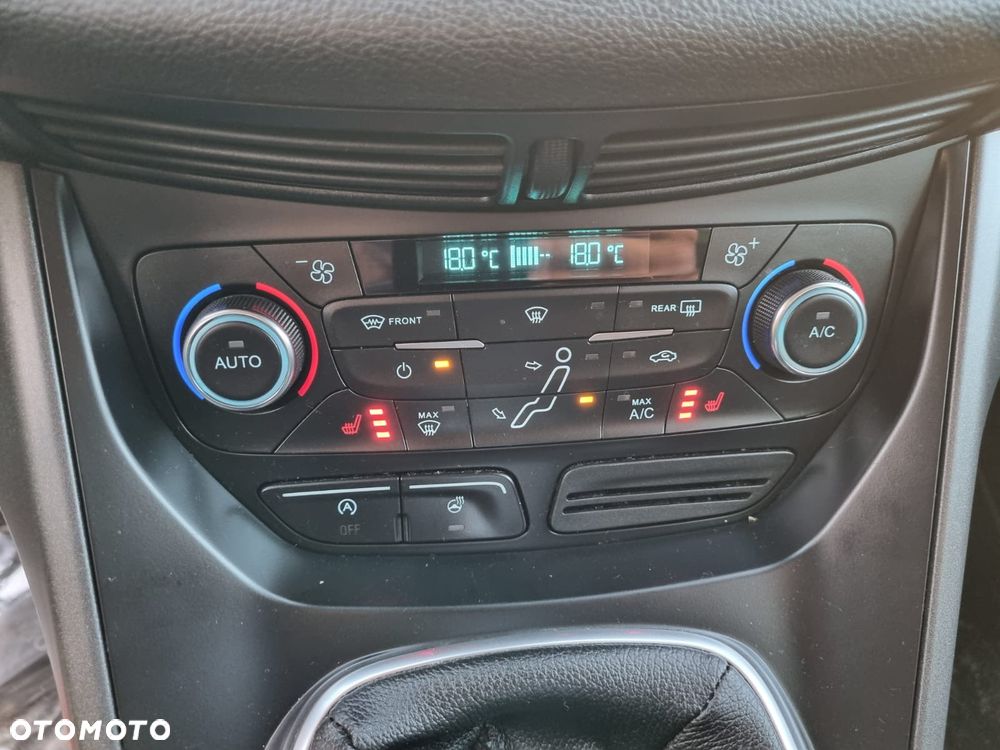 Ford Grand C-MAX - 26