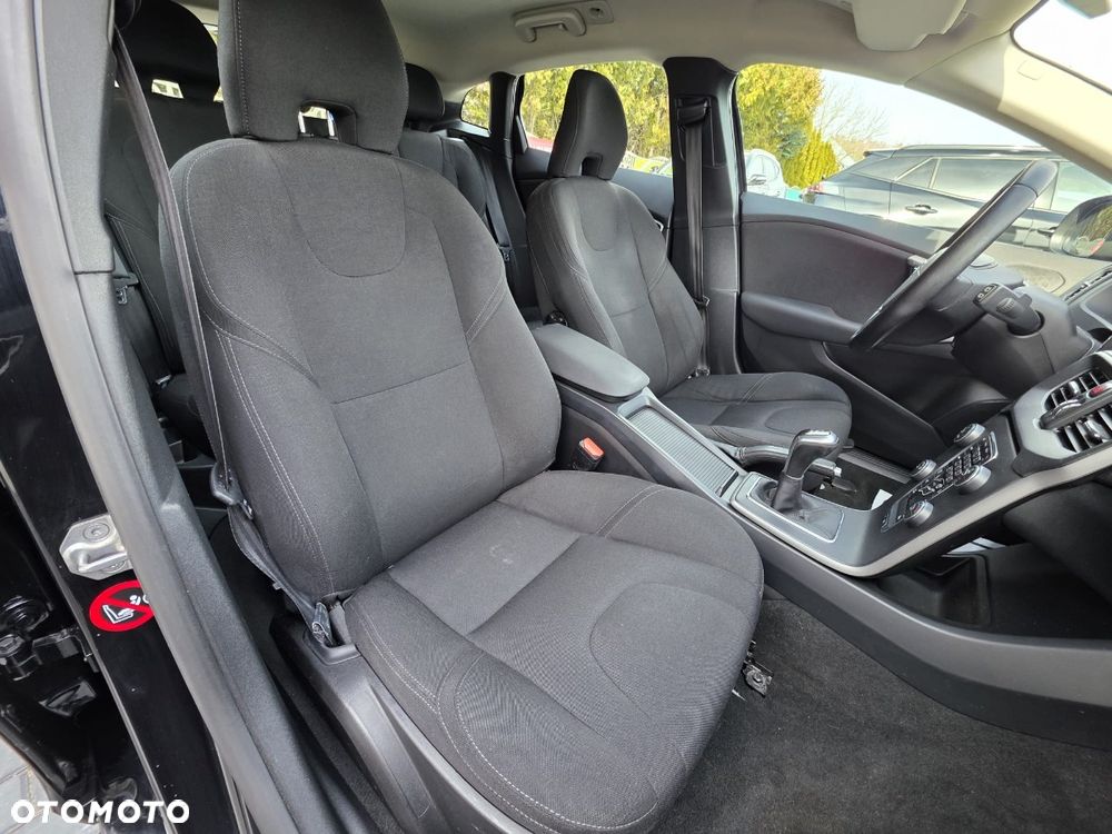 Volvo V40 - 19