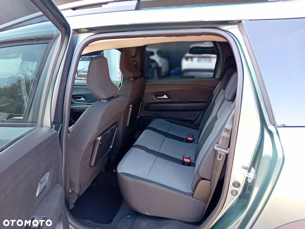 Dacia Jogger 1.6 Full Hybrid 140 Extreme MMT - 12