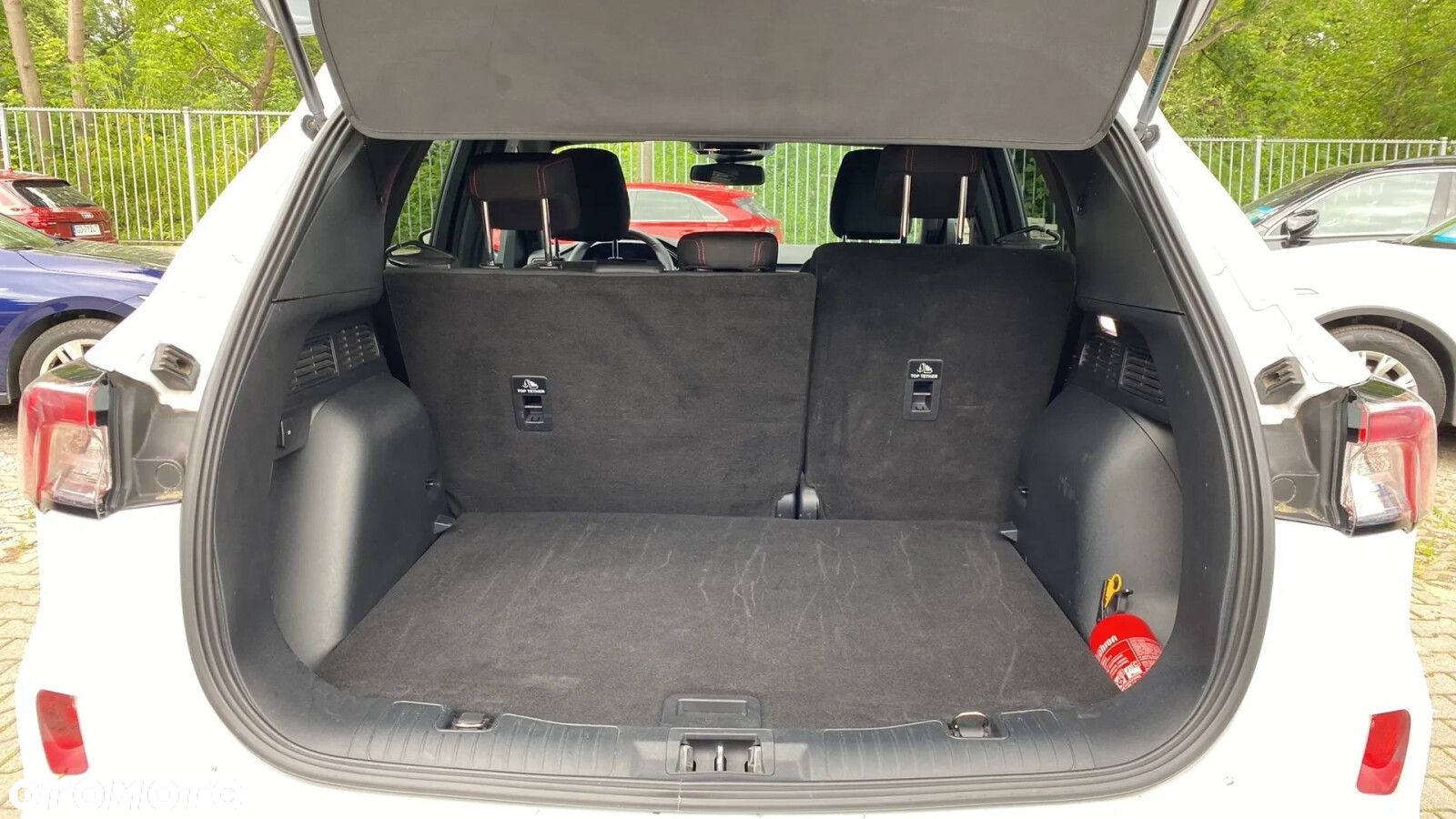 Ford Kuga - 30