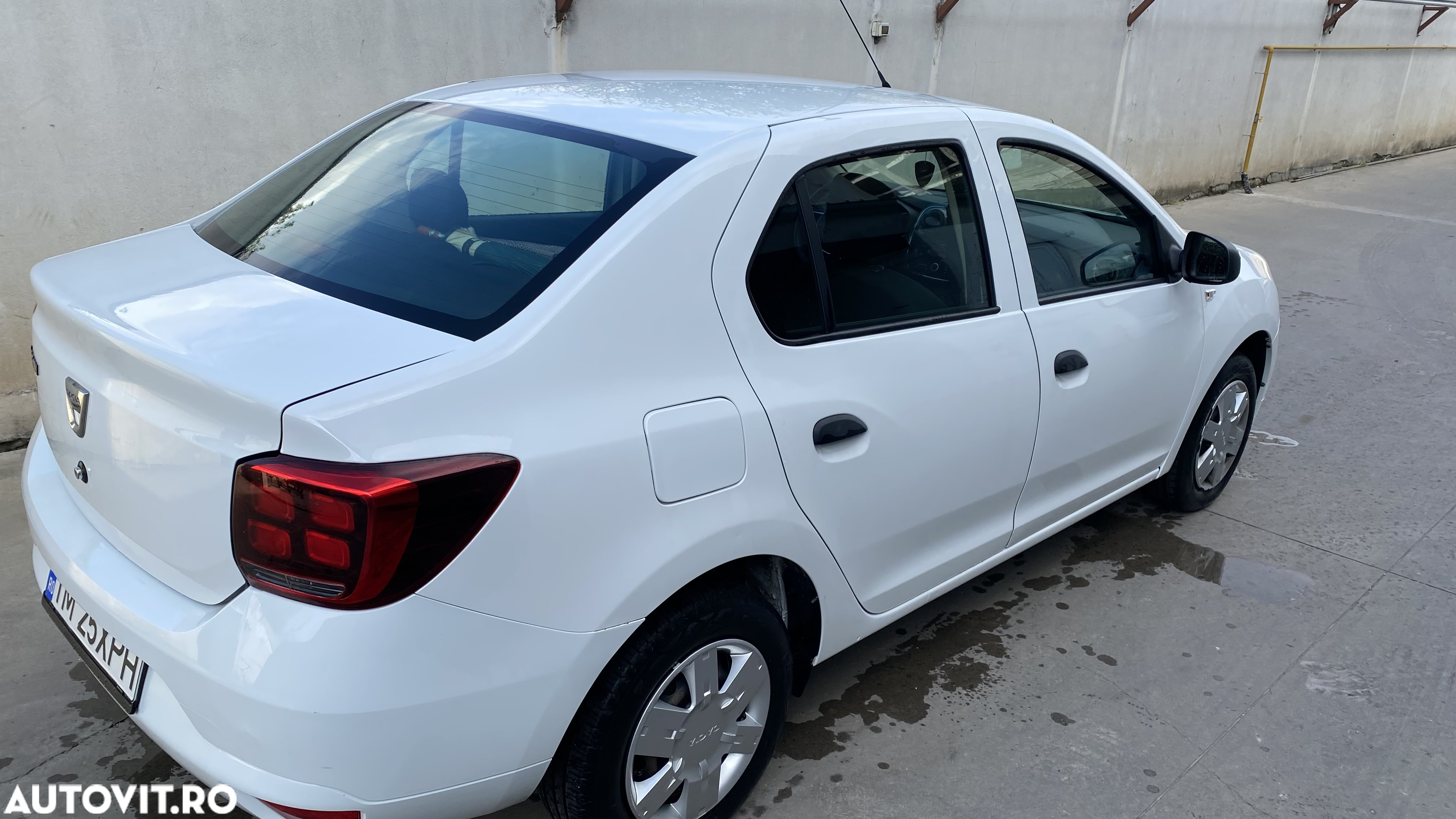 Dacia Logan 1.0 SCe Laureate - 3
