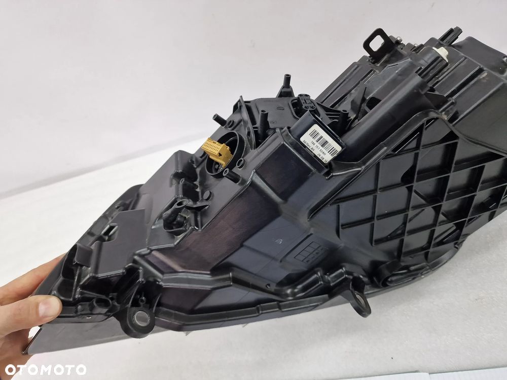 VW TOUAREG 2 II LIFT 14- PRAWA LAMPA PRZEDNIA PRZÓD BI-XENON + LED , NR 7P1941034A , NR AUKCJI LA93 - 13