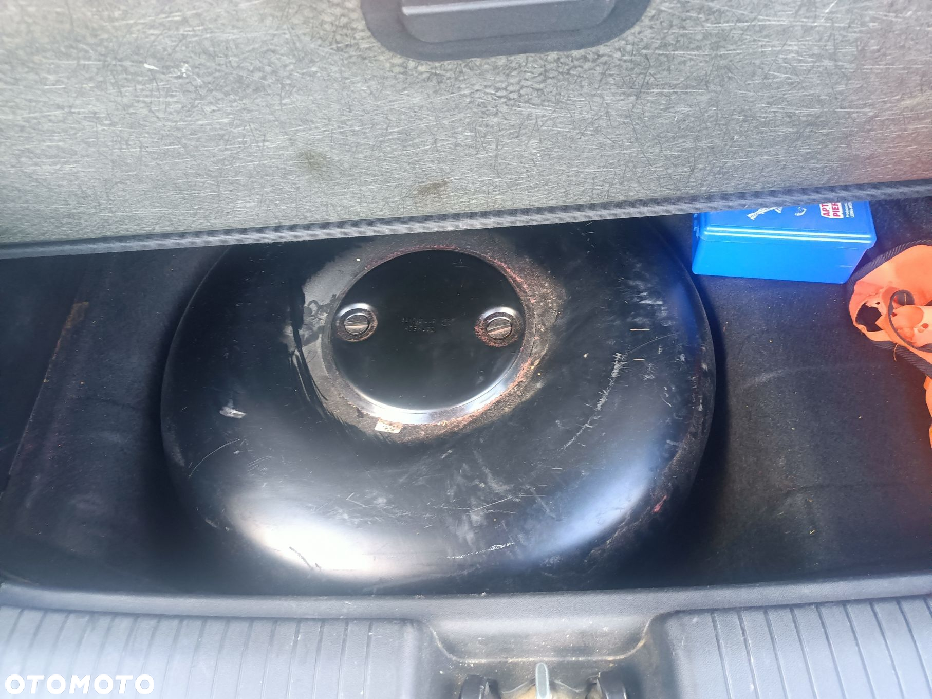 Hyundai ix20 1.6 Premium - 24