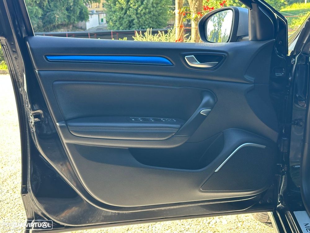 Renault Mégane Sport Tourer 1.3 TCe GT Line EDC - 7