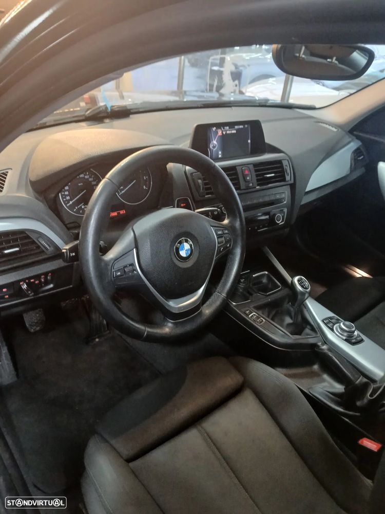 BMW 116 d Line Sport - 7