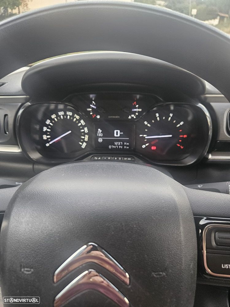 Citroën C3 1.2 PureTech Shine - 9